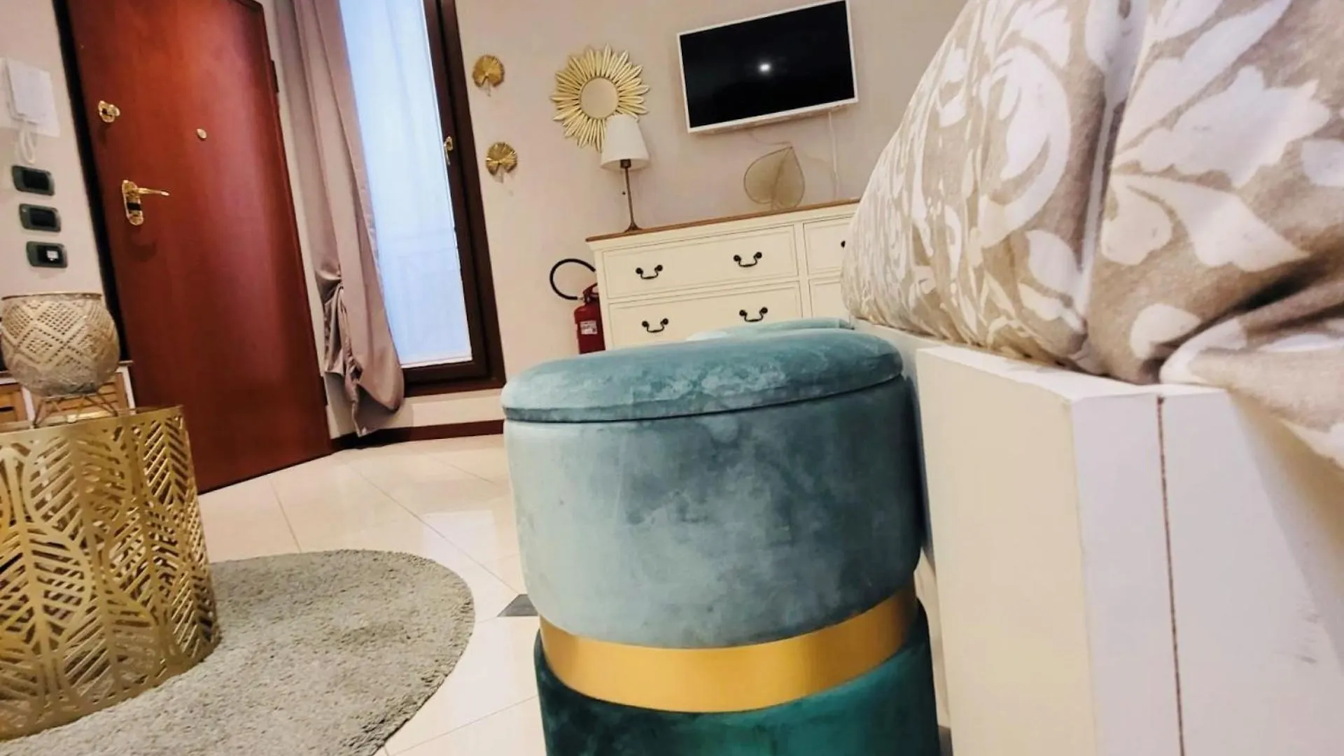 A Due Passi Dal Castello Apartment Ferrara 0*,
